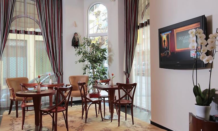 Athens Lotus Hotel - 